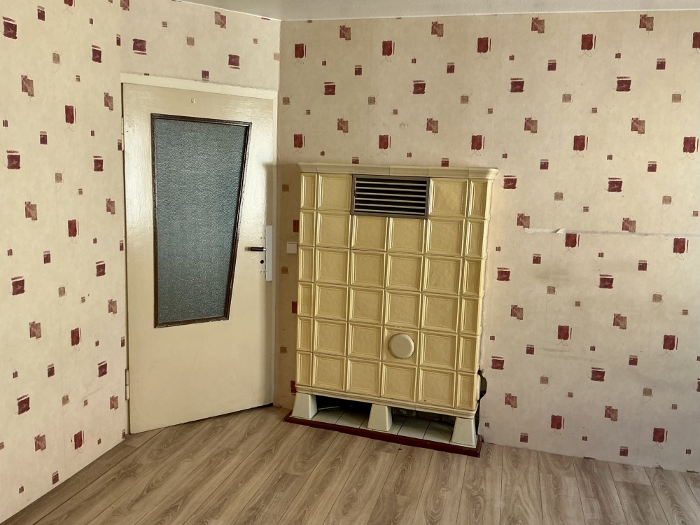 Wohnzimmer mit Ofen