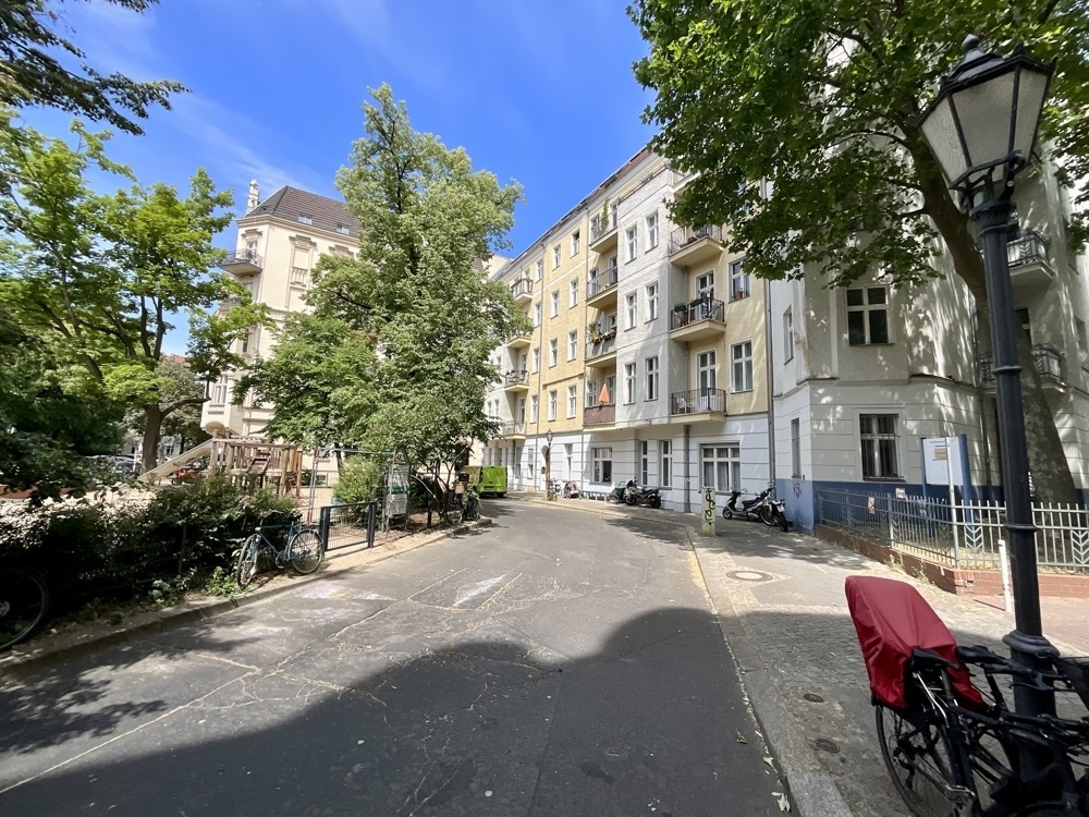 Straßenansicht