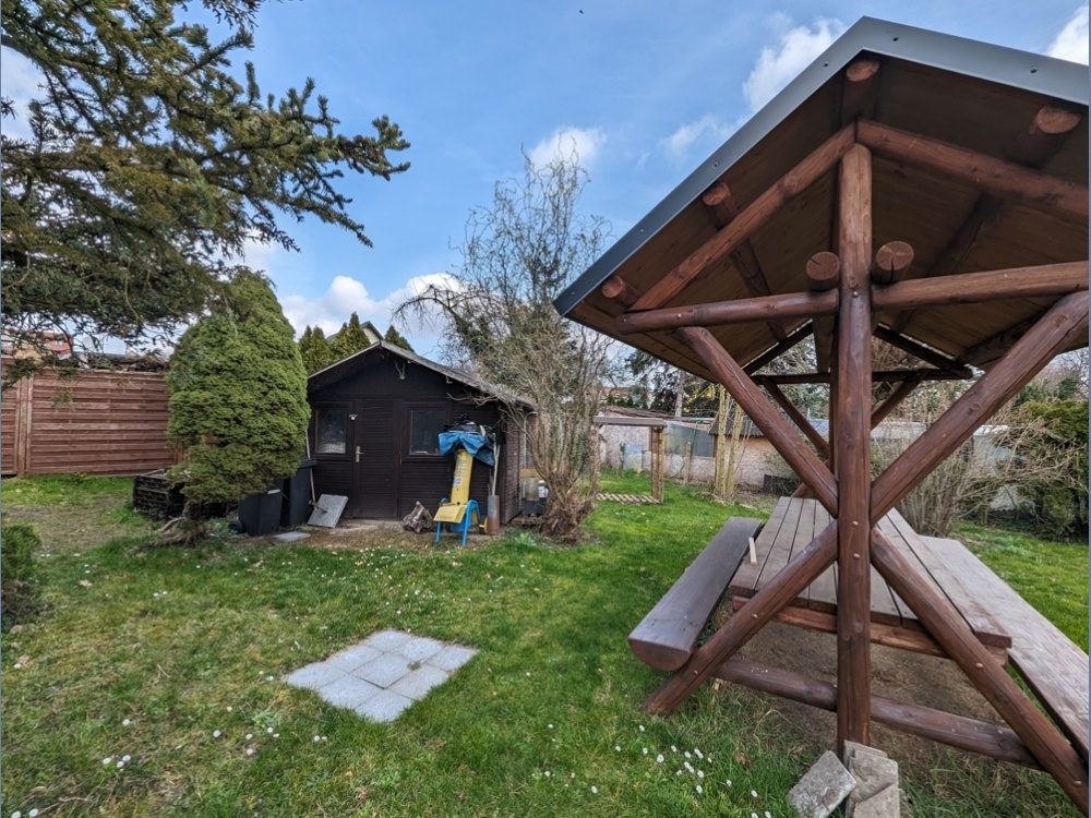Garten mit Partybereich