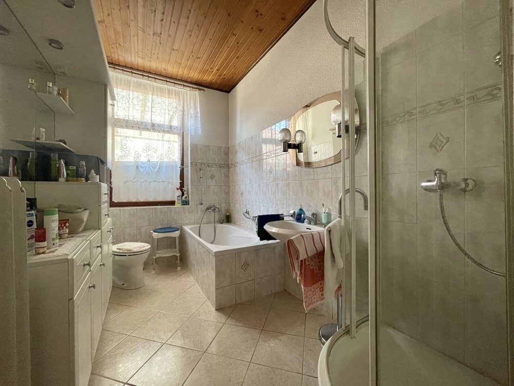 Badezimmer WE EG