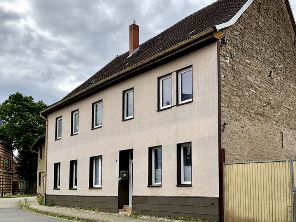 Straßenansicht