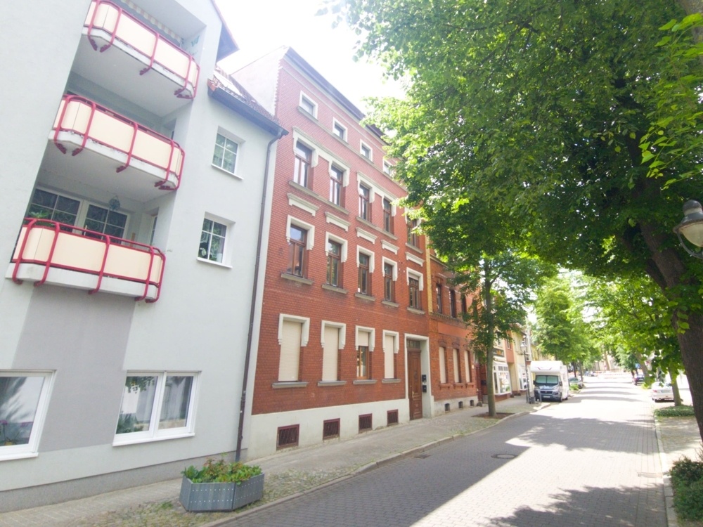Außenaufnahme (2)