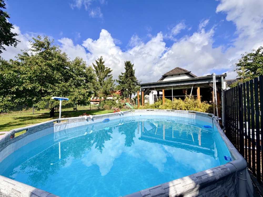 Poollandschaft inklusive