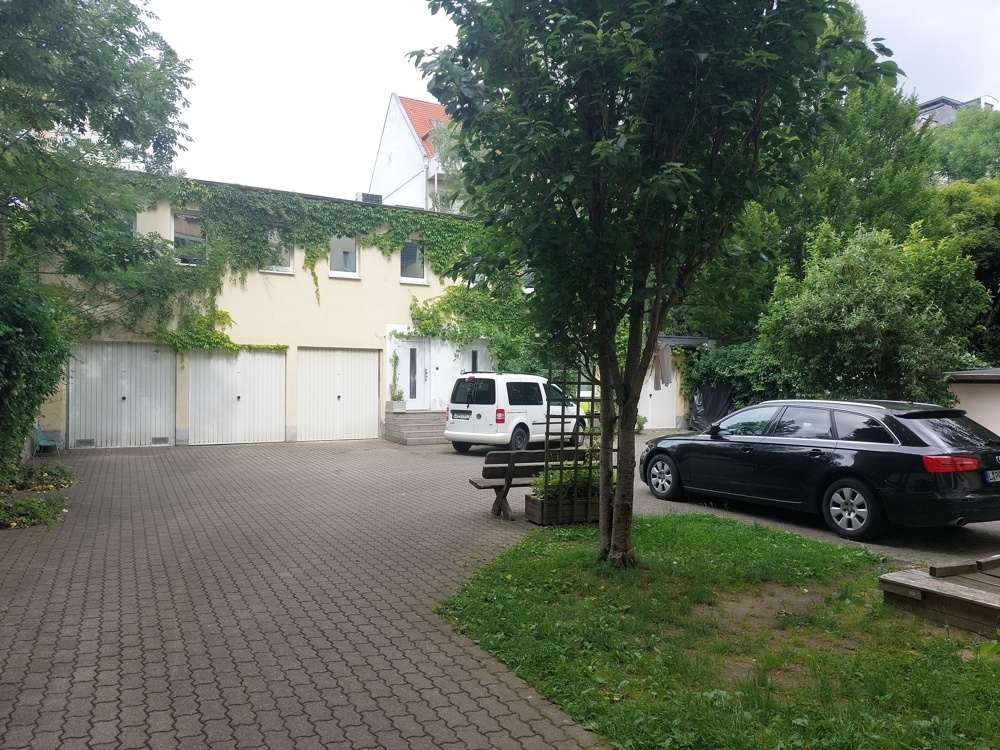 Innenhof und Remise