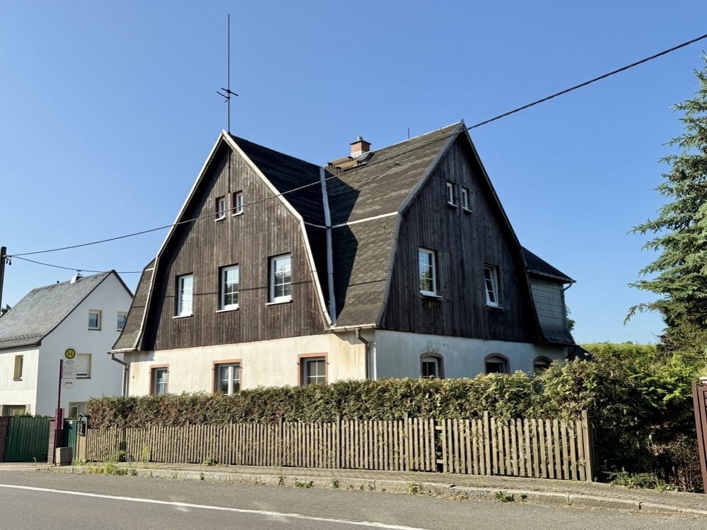 Straßenansicht
