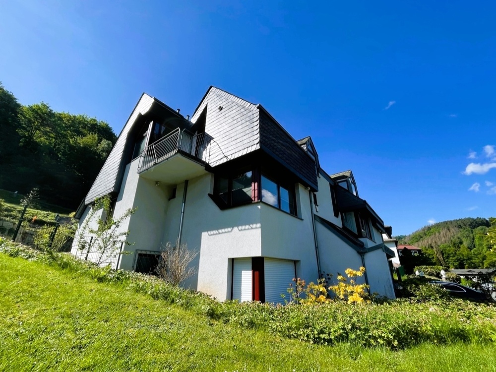 Hausansicht von der Seite