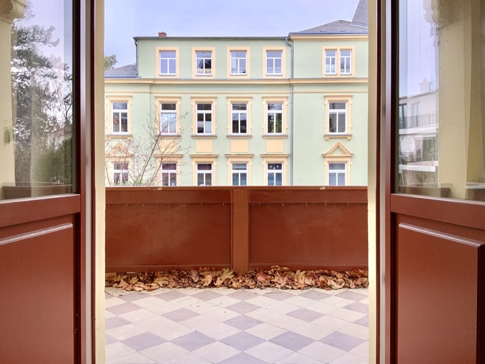 Zugang zum großen Balkon