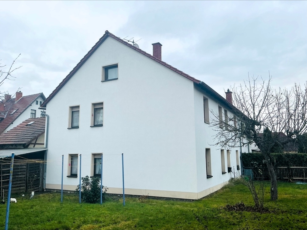 Hausansicht vom Garten