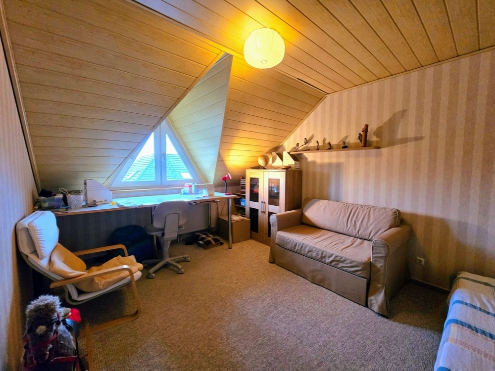 Kinderzimmer DG rechts