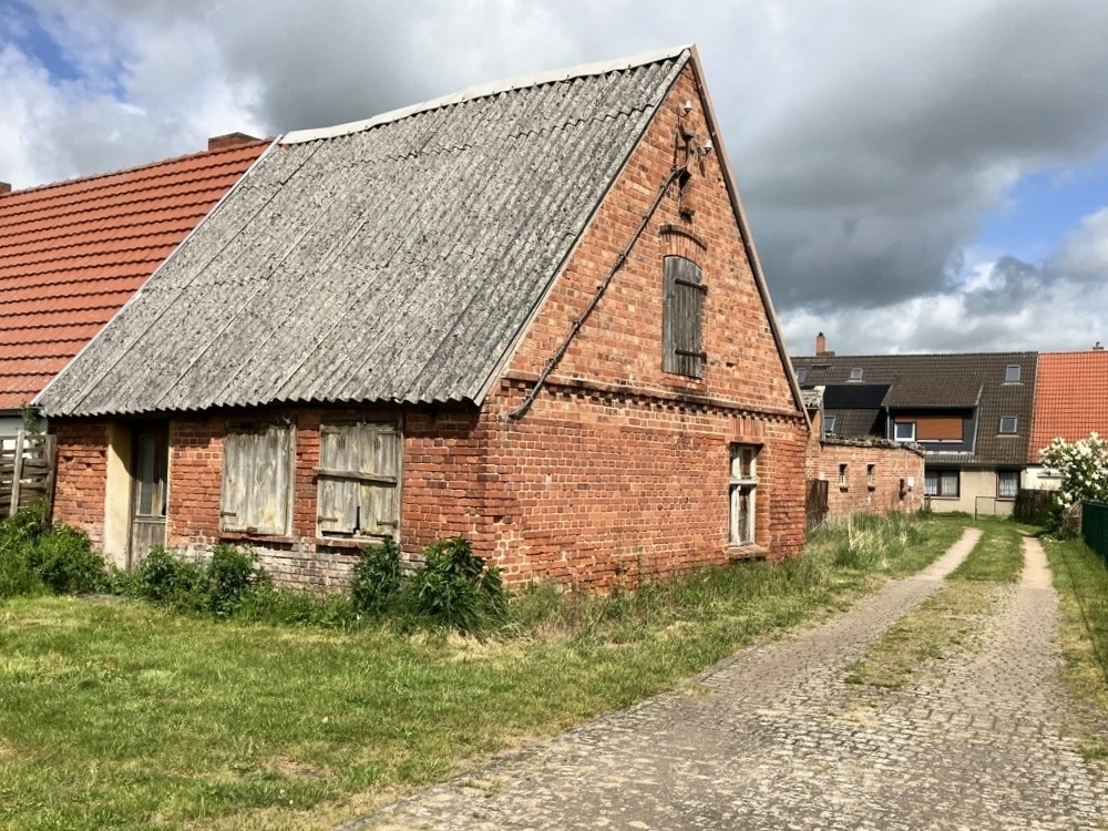 Altes Siedlerhäuschen, leerstehend