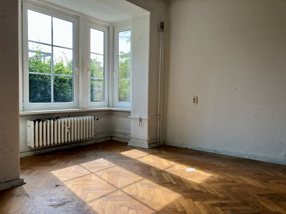 Kinderzimmer mit Erker