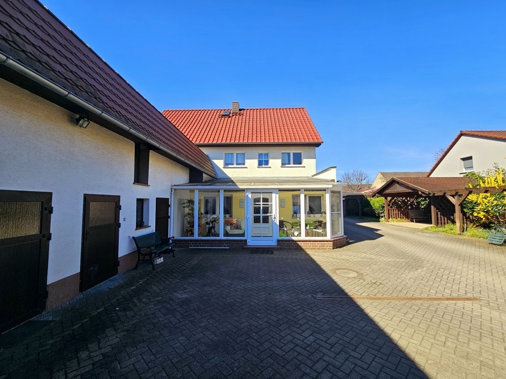 Hausansicht vorn