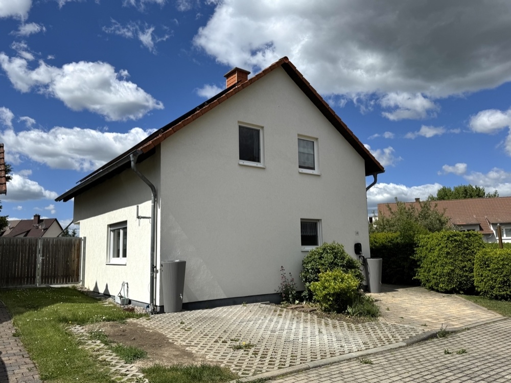Straßenansicht