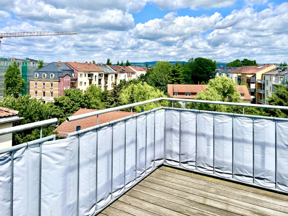 Blick bis zu den Elbhängen