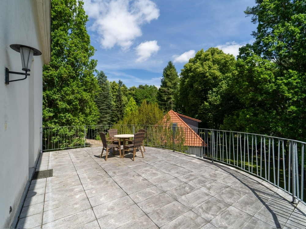 Balkon an der Kranichsuite