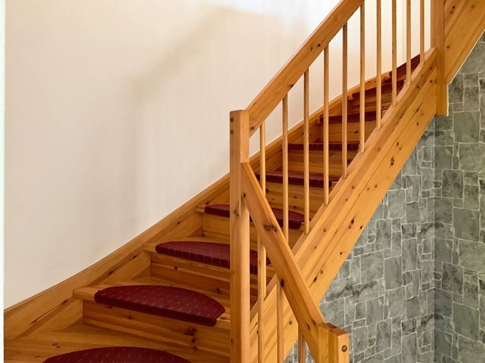 Treppe in das Dachgeschoss
