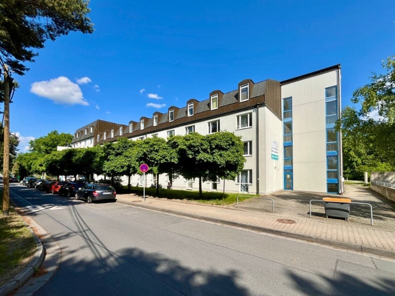 Straßenansicht
