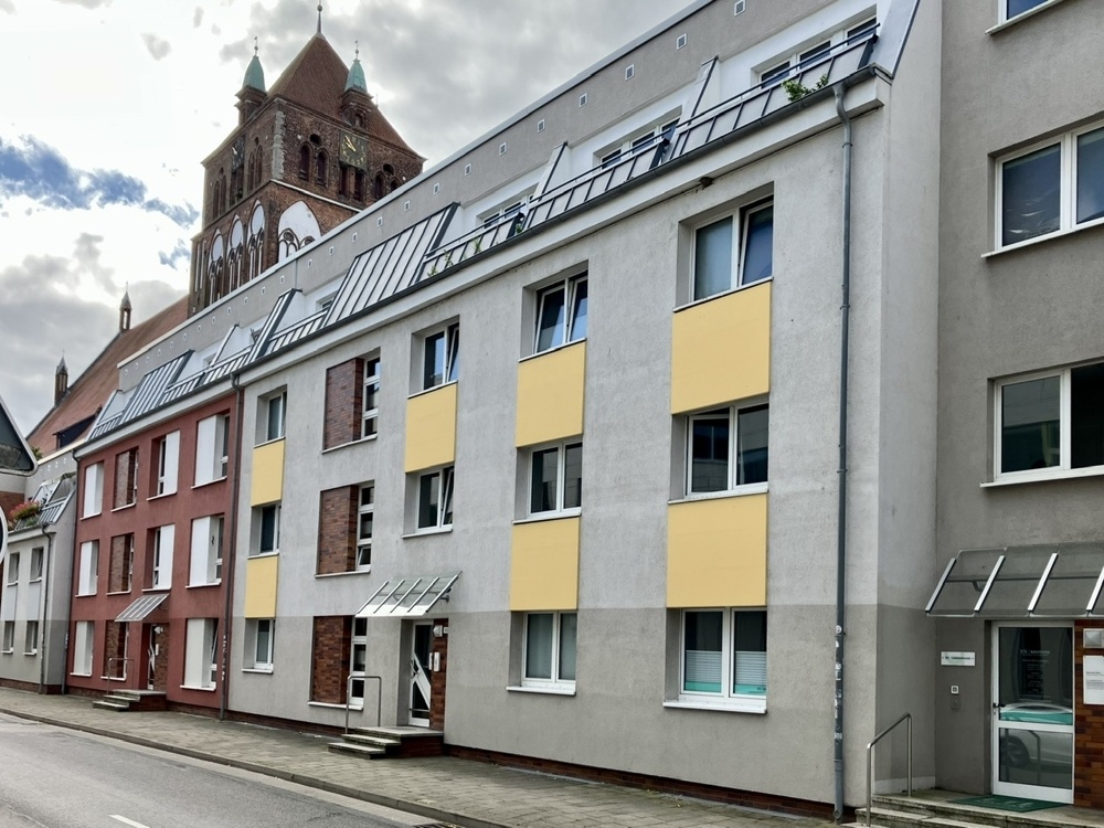 seitliche Hausansicht