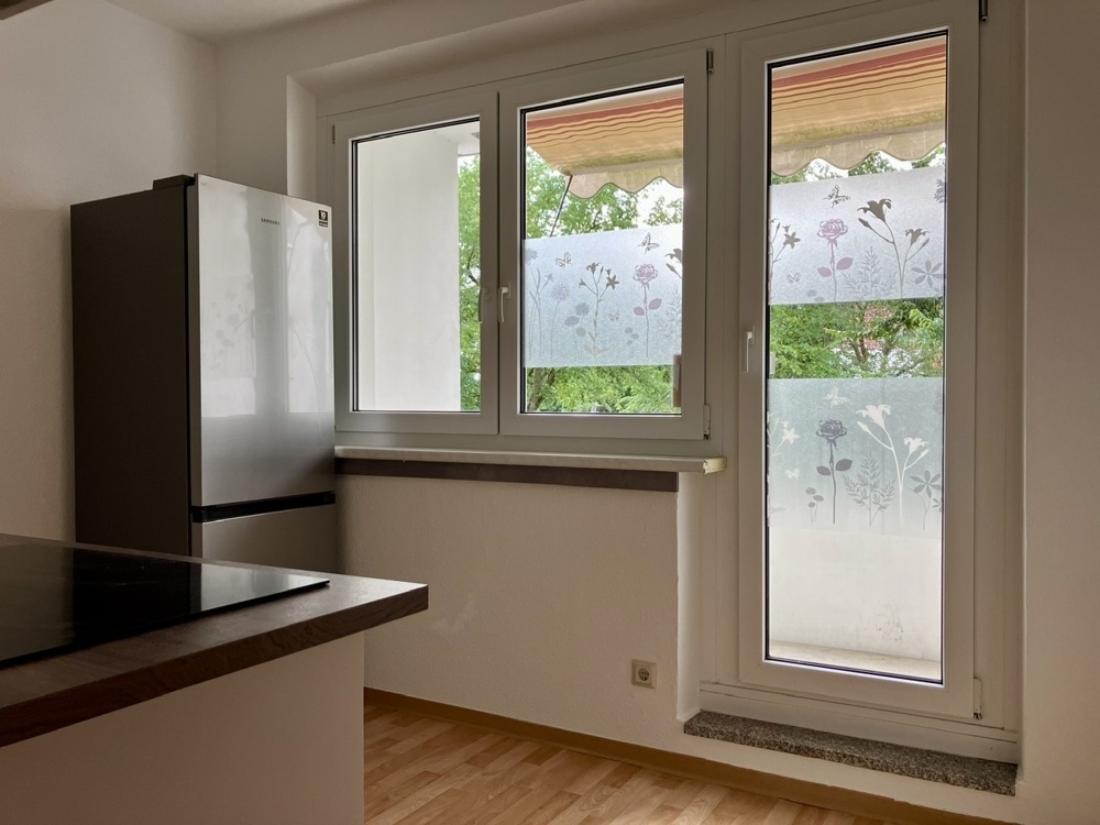 Küche mit Balkon