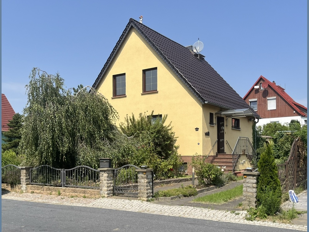 Straßenansicht