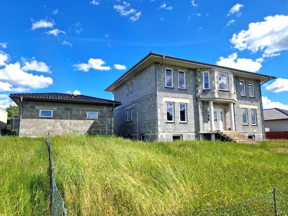 Vorderseitige Ansicht