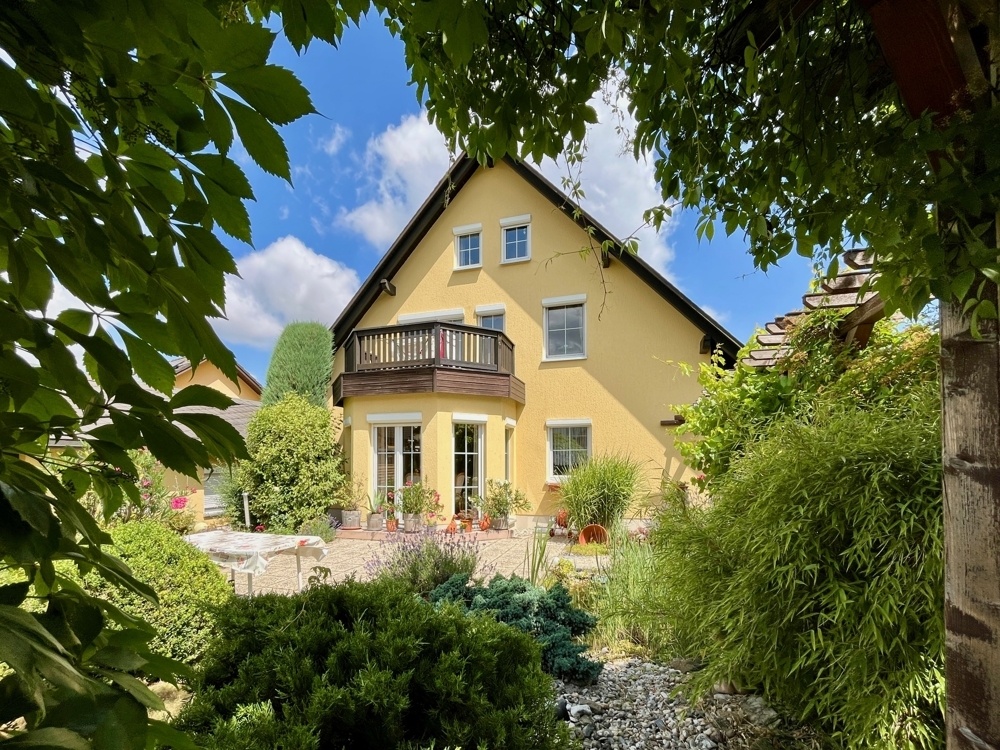 Haus in Wassernähe