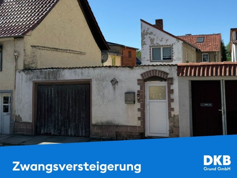 Straßenansicht