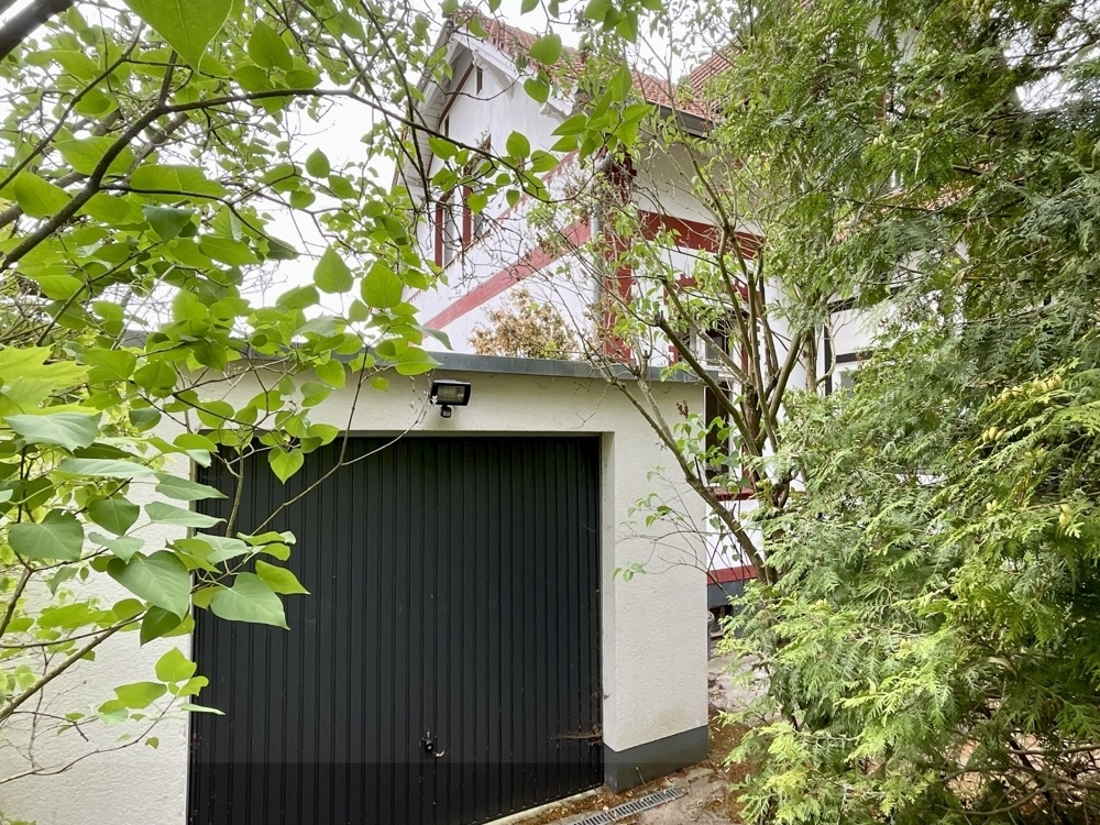 Garage Haus