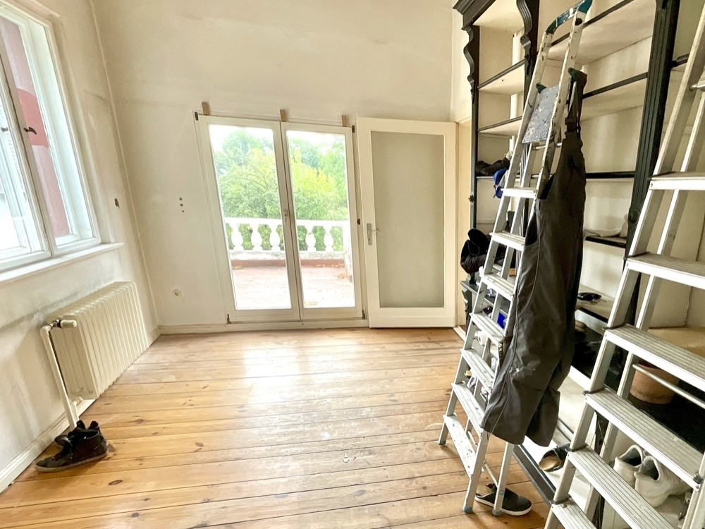 Zimmer nach hinten