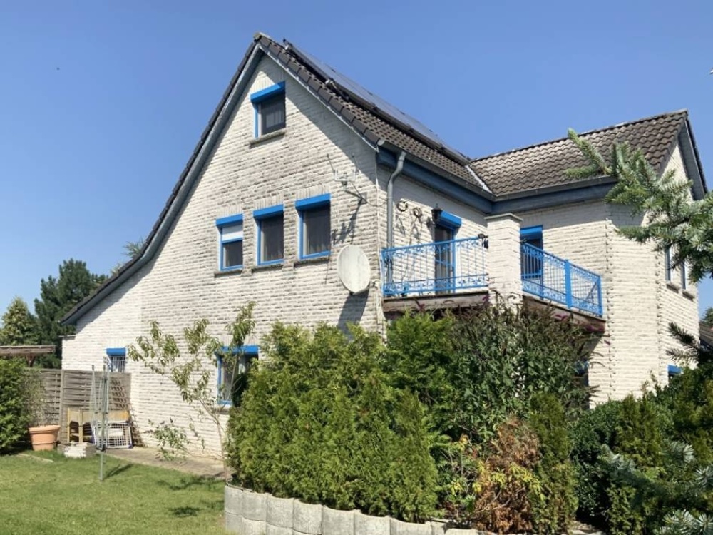 Seitenansicht des Hauses