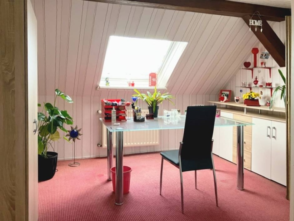 Arbeitszimmer im Obergeschoss
