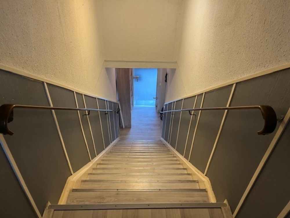 Treppe ins 1. OG 
