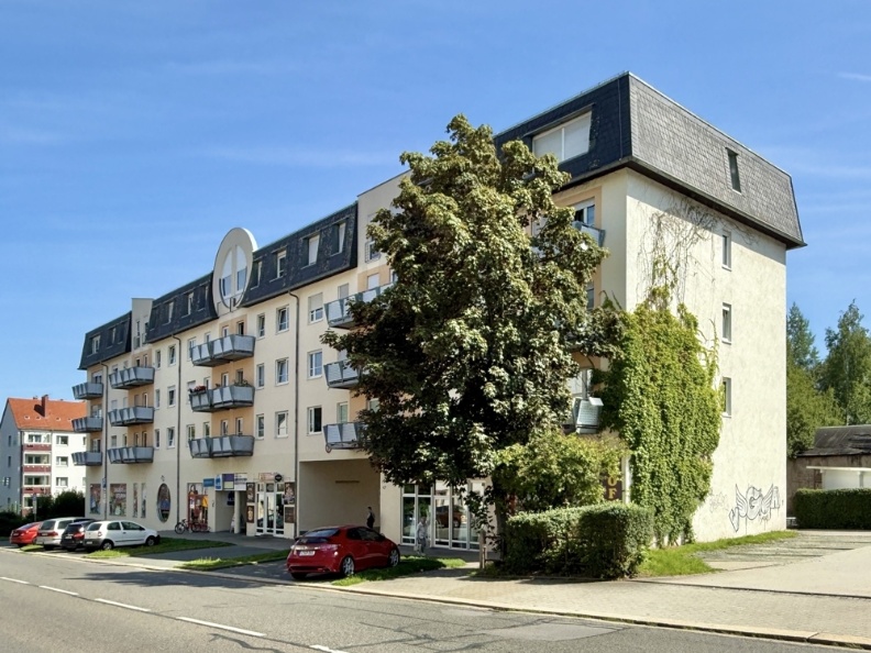 Straßenansicht
