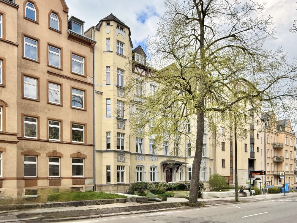 Straßenansicht