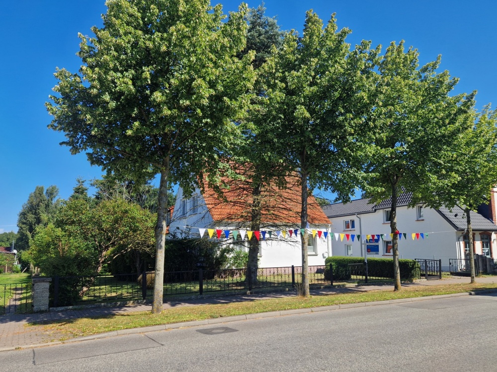 Straßenseitige Ansicht