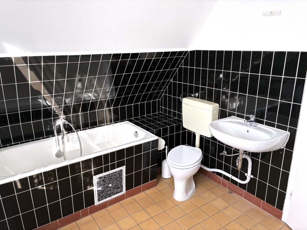 Wannenbad mit Tageslicht