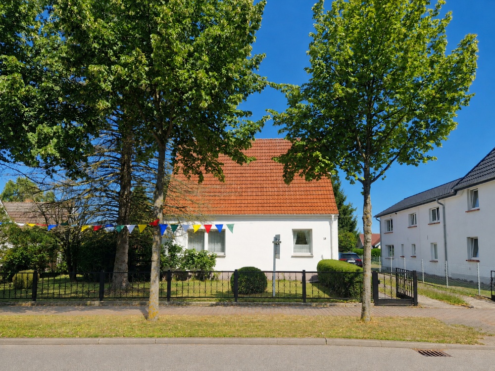 Straßenseitige Ansicht