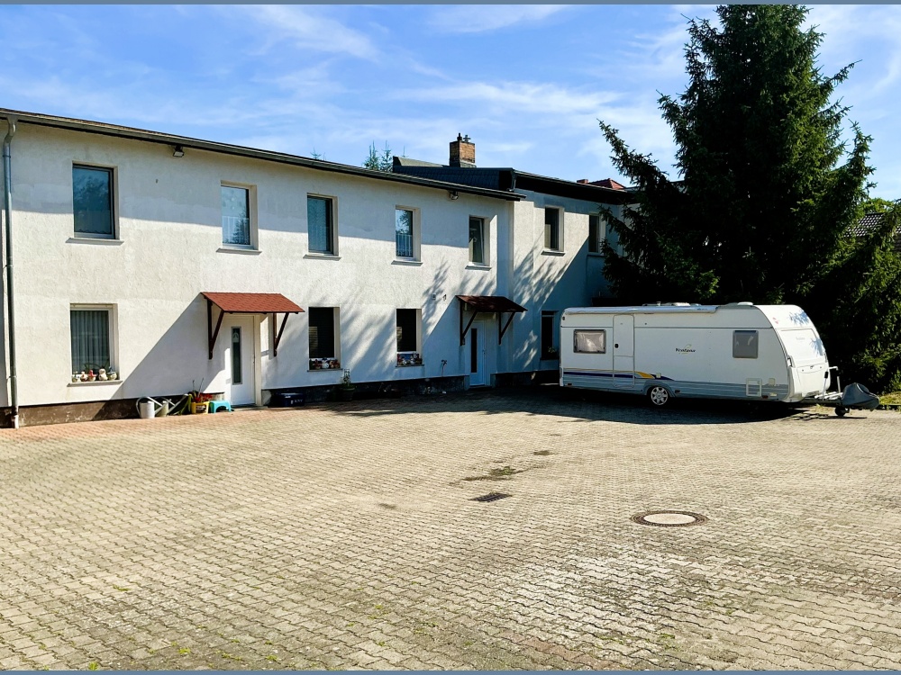 Hof gepflastert