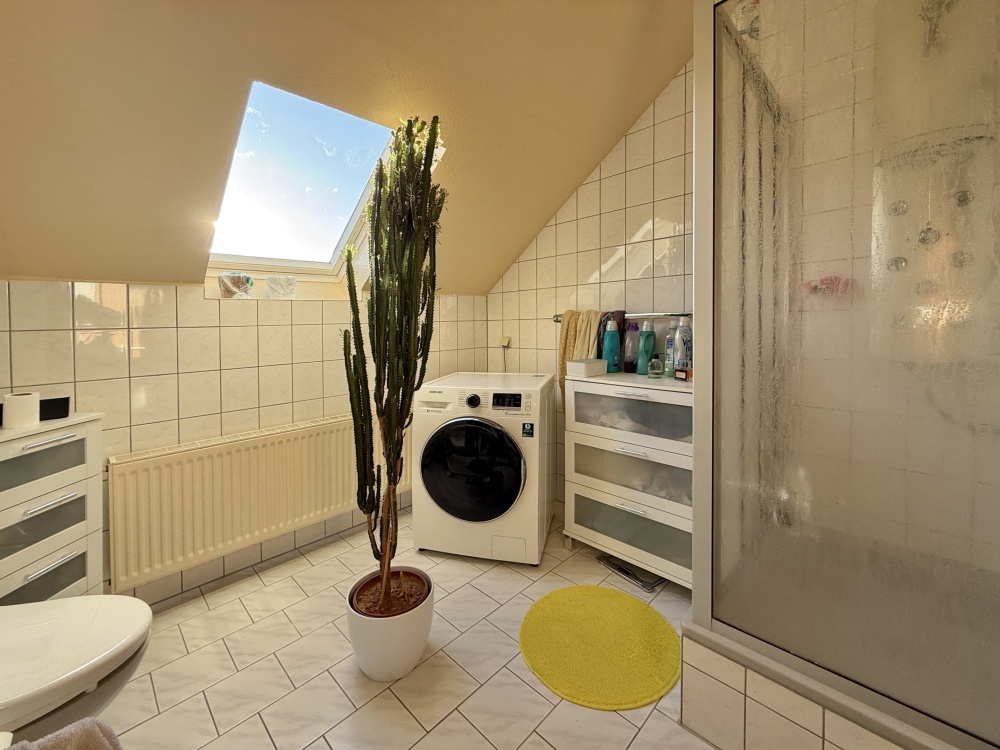Bad mit Dusche