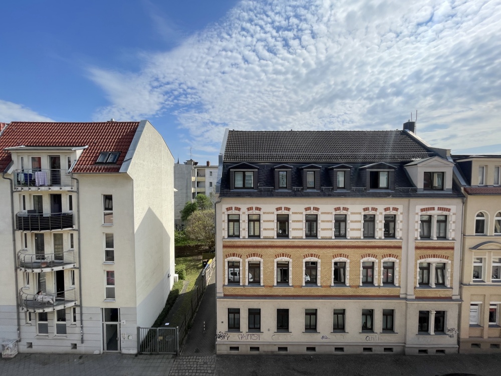 Straßenausblick aus dem Wohnzimmer