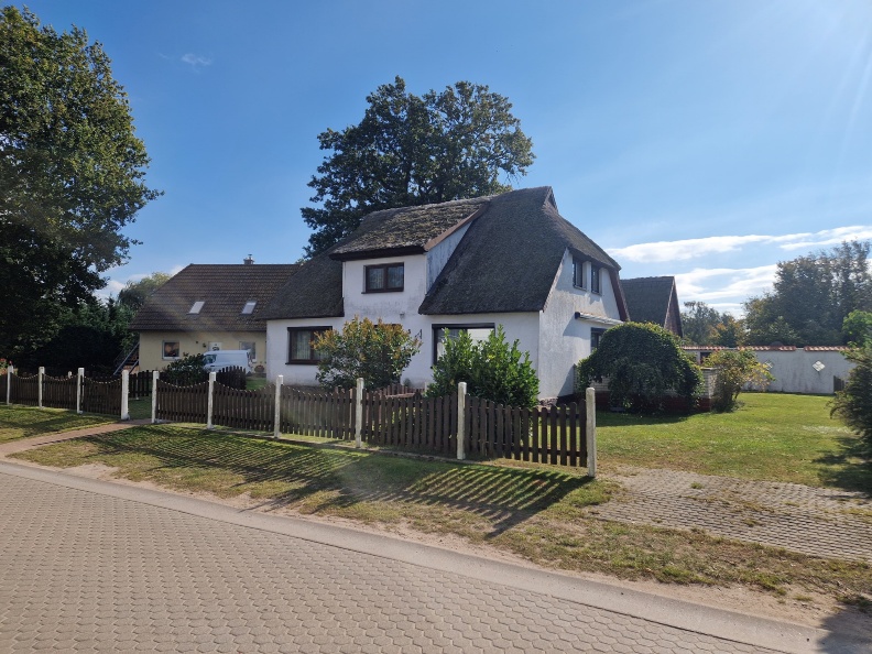 Straßenseitige Ansicht