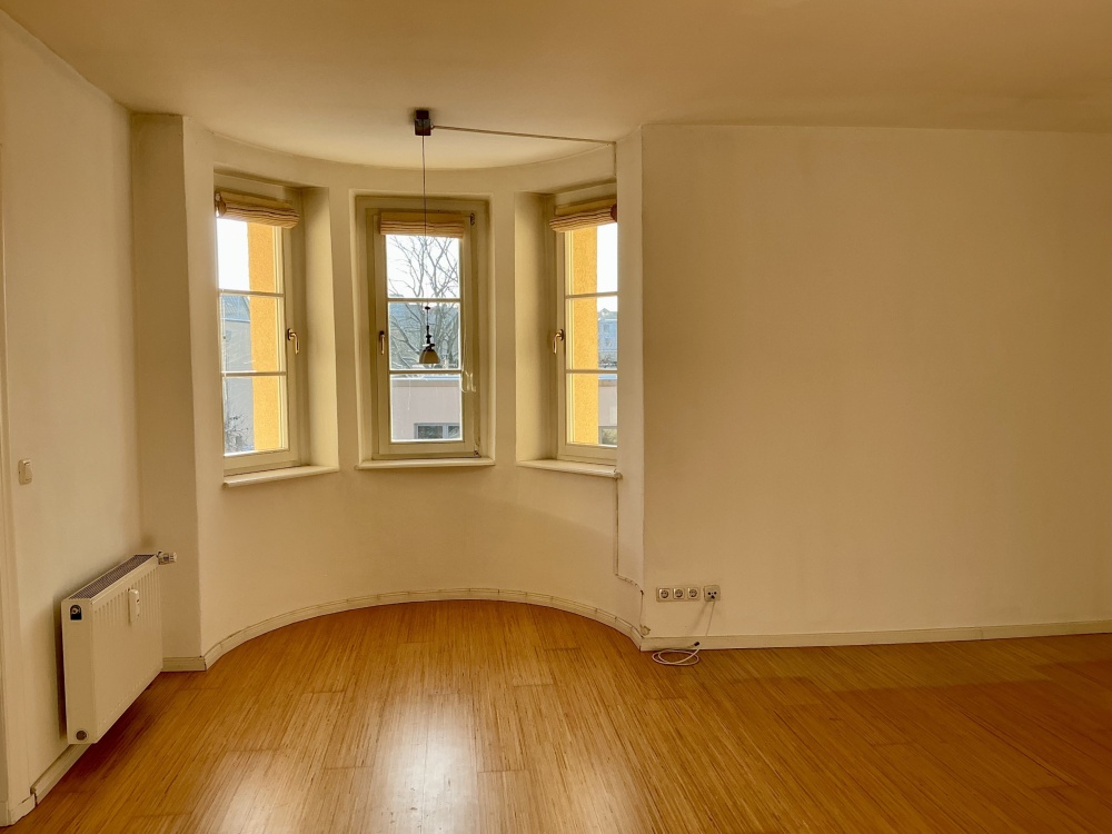 Wohnzimmer mit Erker