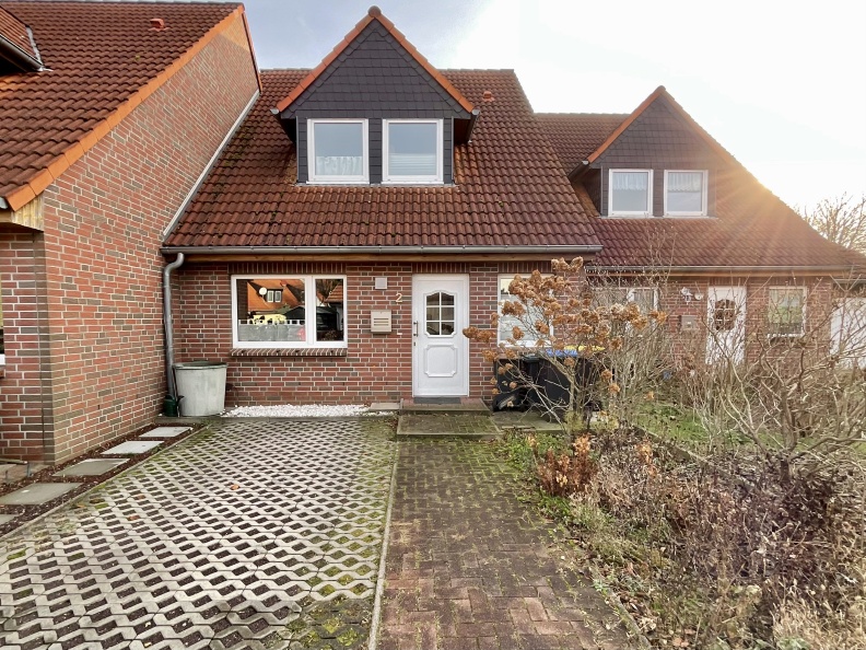 Vorderansicht Wohnhaus Vorderansicht Wohnhaus