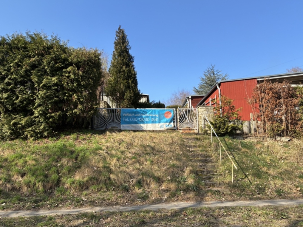 Gartenzugang vom See