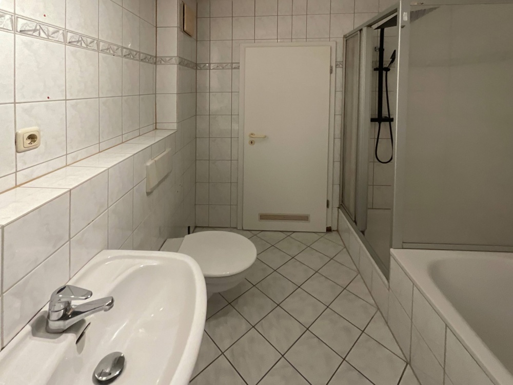 Dusch- und Wannenbad