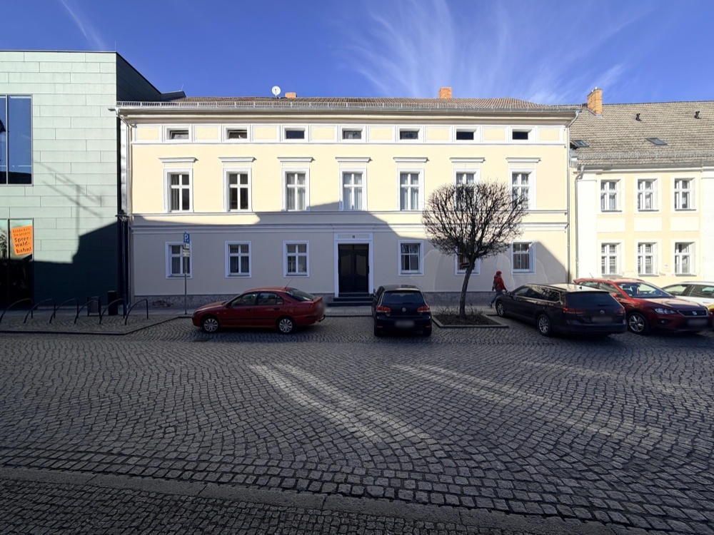 Straßenansicht