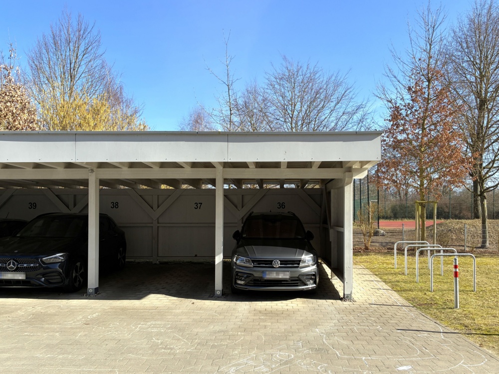 Carport-Stellplatz