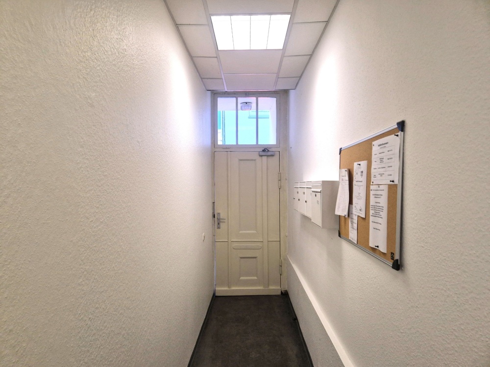 Flur zu den Wohneinheiten