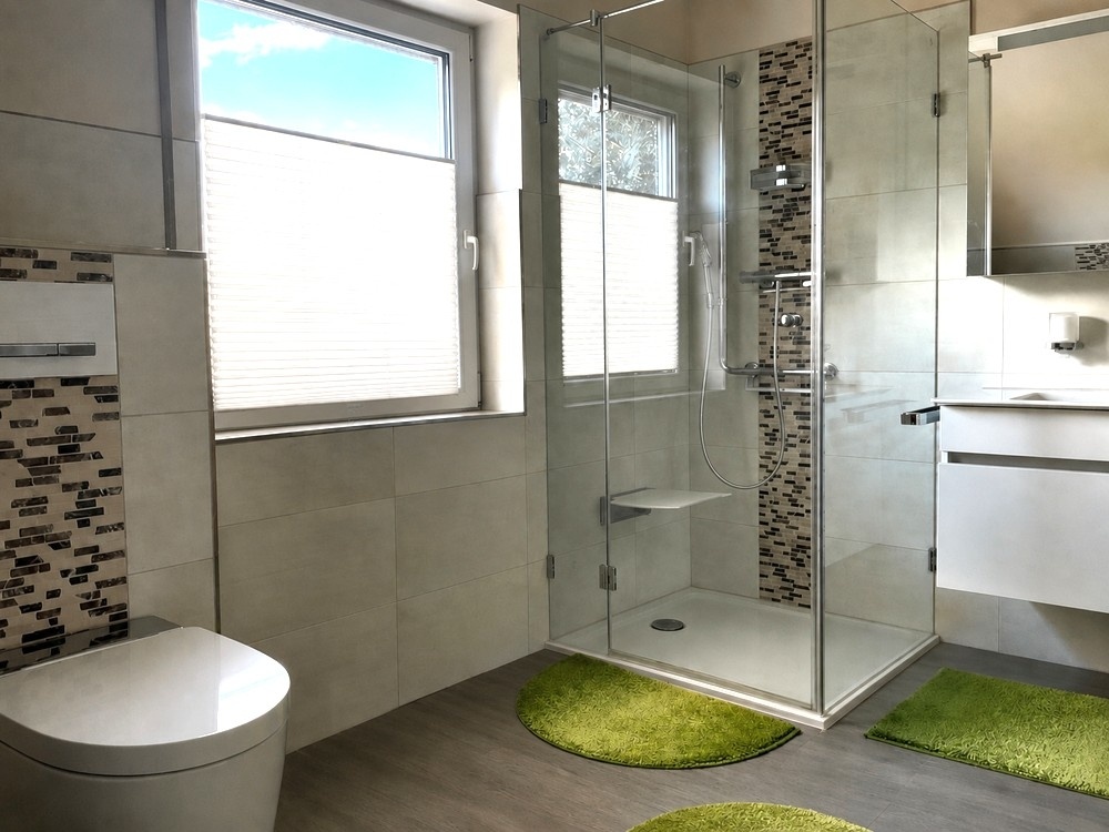 Badezimmer im Obergeschoss