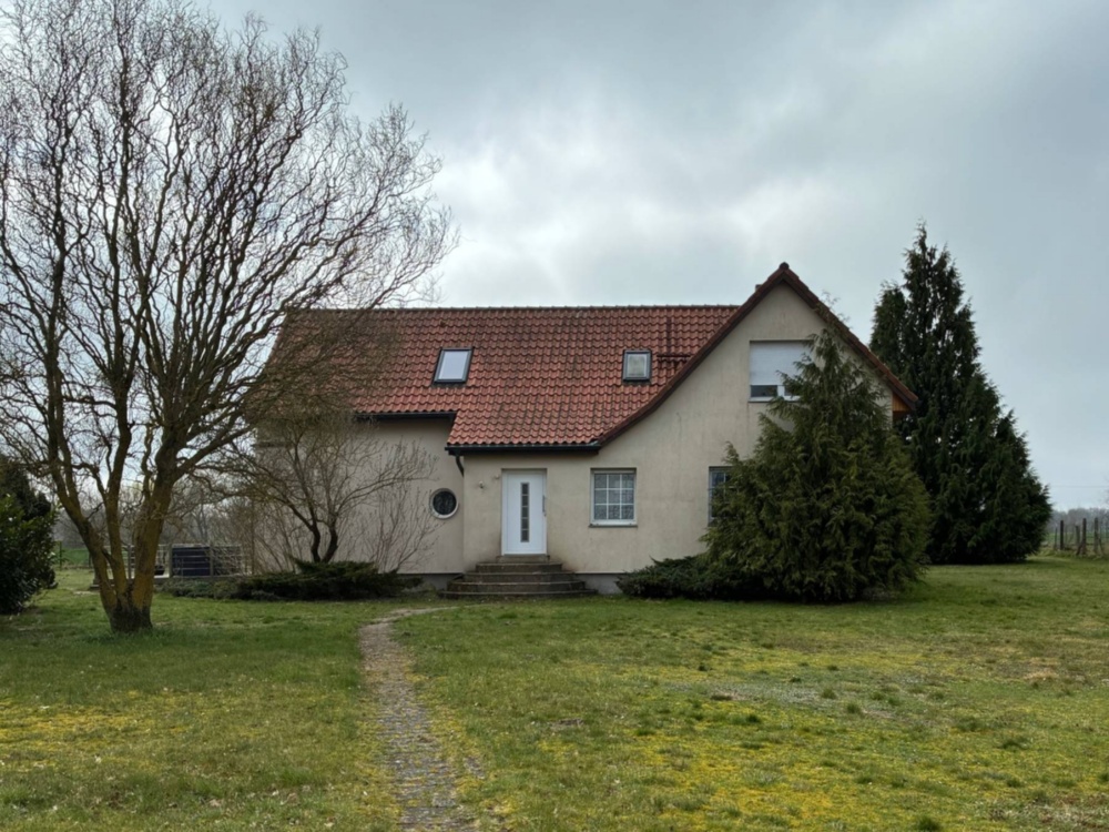 eingebettet im Grünen